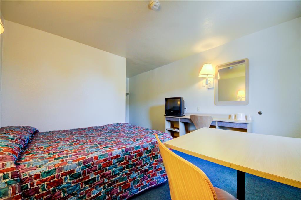 Americas Value Motel Stillwater